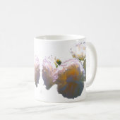 Elegante, pfirsichorange Rose Kaffeetasse (VorderseiteRechts)