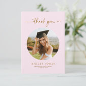 Elegante Pink & Gold Foto Graduation Party Dankeskarte (Stehend Vorderseite)