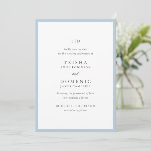 Elegante Powder Blue Monogram Modern Wedding Save The Date (Stehend Vorderseite)