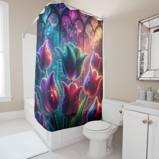 "Elegante, rassige Tulpen in der Kathedrale Window Duschvorhang (Beispiel)