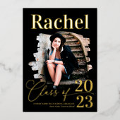 Elegante Real Gold Typografie Class of Abschluss Folieneinladung (Vorderseite)