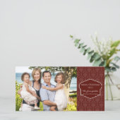 Elegante Red Damask Foto-Karte Feiertagskarte (Stehend Vorderseite)
