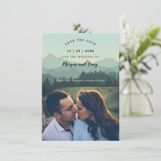 Elegante romantische Bergwelt Save the Date (Stehend Vorderseite)