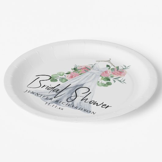 Elegante rosa Blume und Grünpflanzen - Brautparty Pappteller (Schrägansicht)