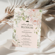 Elegante rosa Blumen-Abschlussfeier