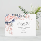 Elegante rosa Blumenschrift Botanische Hochzeit Save The Date (Stehend Vorderseite)