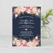 Elegante Rosa Blush Bloral Navy Blue Wedding Einladung (Stehend Vorderseite)