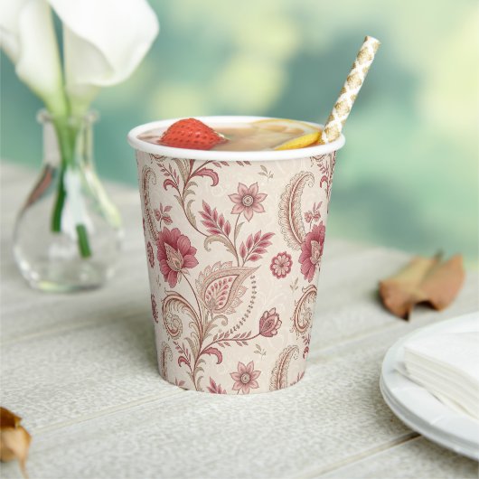 Elegante rosa florale verspielte Papiertasse Pappbecher (In Situ)