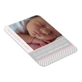 Elegante, rosa, graugestreifte Geburt eines kleine Magnet (Rechte Seite)