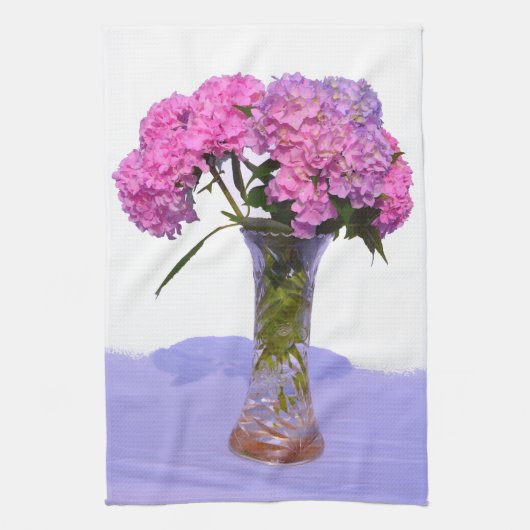 Elegante, rosa, lila Blumendörfchen Hydrangeas Geschirrtuch (Vertikal)