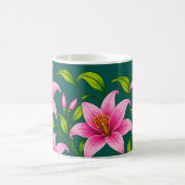 Elegante rosa Lilienblume mit grünem Laub Kaffeetasse (Mittel)