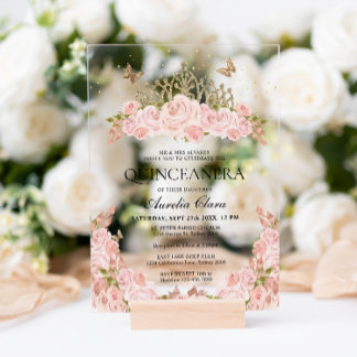 Elegante Rosa Rosa Floral Gold Tiara Quinceanera Acryleinladungen