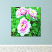 Elegante Rosa Tree Peony Blume mit Gelbzentrum Leinwanddruck (Insitu (Holzboden))