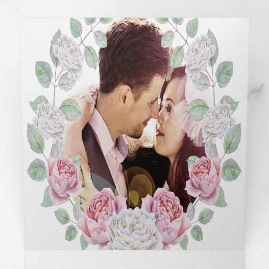 Elegante Rose Garden Blumenstrauß Hochzeit Dreifach Gefaltete Einladung (Innen Erste Seite)