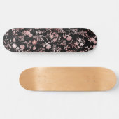 Elegante Rose Gold Blume Schwarz Botanisch Skateboard (Horizontal)