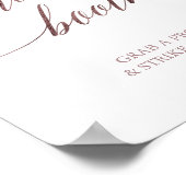 Elegante Rose Gold Calligraphy Foto Booth Sign Poster (Ecke)