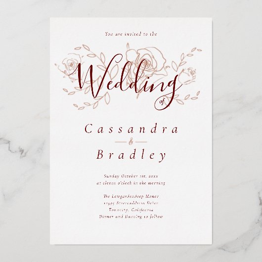 Elegante Rose Gold Floral Pink Burgund Hochzeit Folieneinladung (Vorderseite)