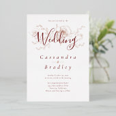 Elegante Rose Gold Floral Pink Burgund Hochzeit Folieneinladung (Stehend vorne)