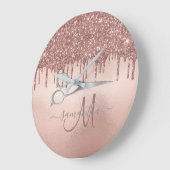 Elegante Rose Gold Friseurschere Mit Monogramm Große Wanduhr (Winkel)