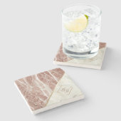 Elegante Rose Gold | Monogramm aus weißem Marmor Steinuntersetzer (Seitenansicht)