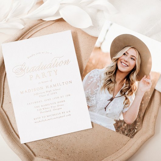 Elegante Rose Gold Script Foto Graduation Party Folieneinladung