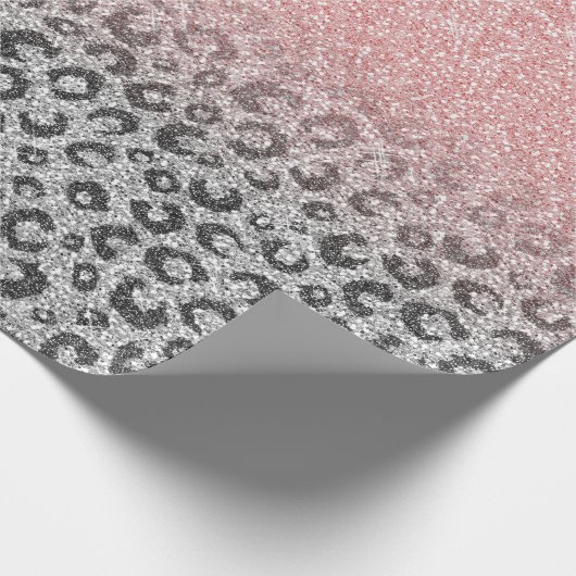 Elegante Rose Gold Silver Glitzer Leopard Print Geschenkpapier (Ecke)