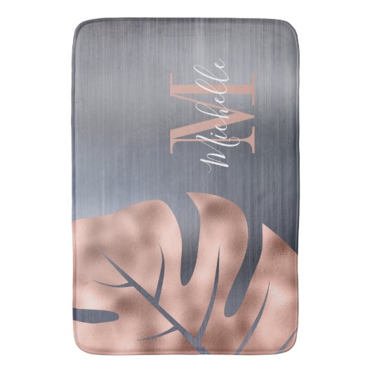 Elegante Rose Gold Silver Gray Monogram Badematte (Vorderseite Vertikal)