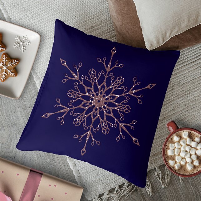 Elegante Rose Goldener Glitzer Kissen (Elegant Rose Gold Glitter Holiday Snowflake Navy Throw Pillow)