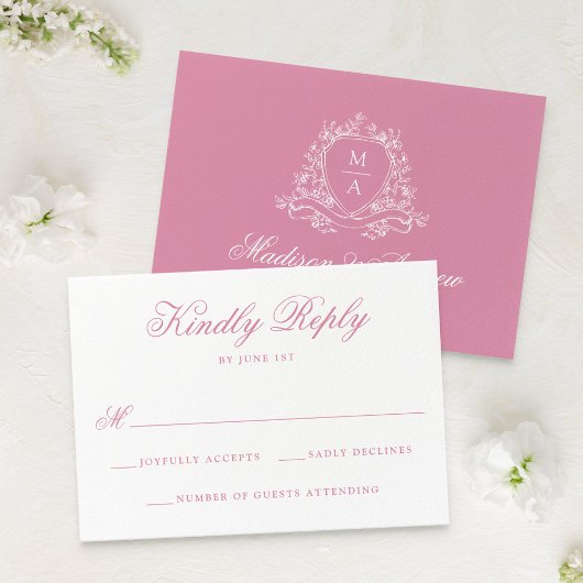 Elegante Rose Quartz Floral Wappen Monogram Weddin RSVP Karte