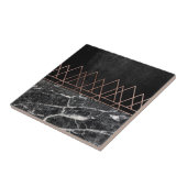 Elegante Rosen-Golddreiecke u. schwarzer u. weißer Fliese (Seite)