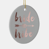 elegante Rosengoldbrautstammpfeil-Hochzeitsringe Keramik Ornament (Rechts)