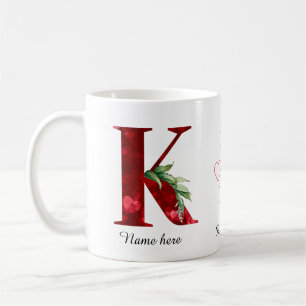 Elegante rote Herz-Blumen-Initial-Tasse K Kaffeetasse