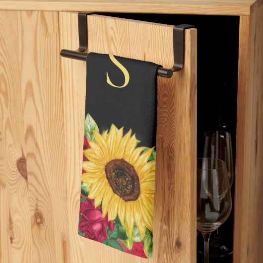 Elegante Rote Rosen Gelbe Sonnenblumen Schwarzes M Geschirrtuch (Drittel gefaltet)