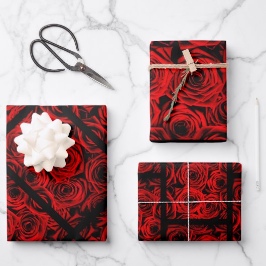 Elegante Rote Rosen Geschenkpapier Set (Vorderseite)