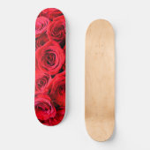 Elegante rote Rosen Rote Blume Rote Blüte Skateboard (Vorderseite)