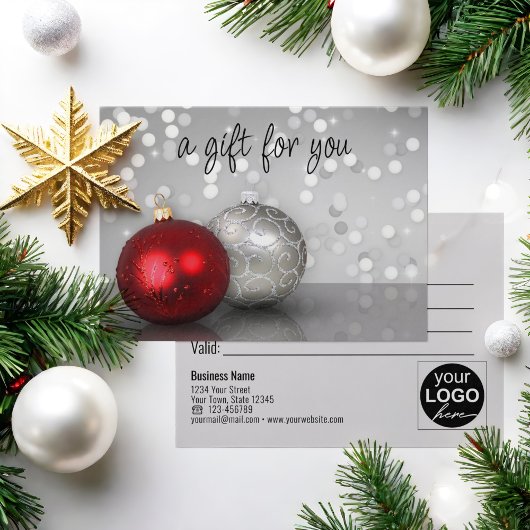 Elegante rote silberne Weihnachtskugeln Geschenkka