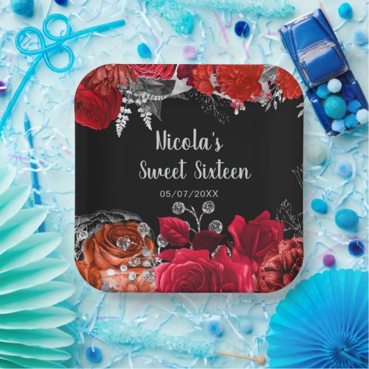 Elegante rote und silberne Blumen Sweet Sixteen  Pappteller (Party)