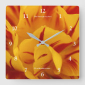 Elegante Rote Villa Saroli Quadratische Wanduhr (Vorderseite)