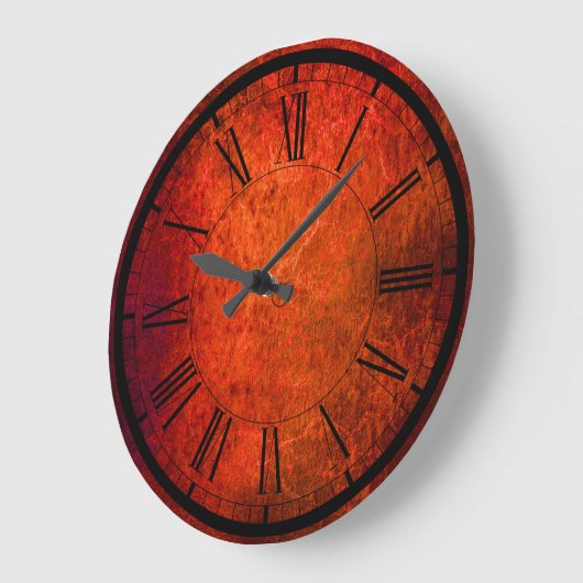 Elegante rote Wanduhr aus Samt (Winkel)