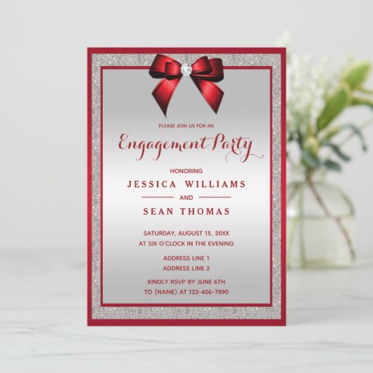 Elegante Ruby Red & Silver Glitzer Engagement Part Einladung (Stehend Vorderseite)