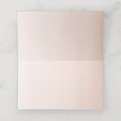 Elegante rustikale Botanische Rose Hochzeit der Bl Platzkarte (Innenseite Aufgefaltet)