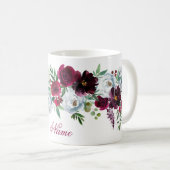Elegante rustikale Burgund Blue Rose und Peonies Kaffeetasse (VorderseiteRechts)