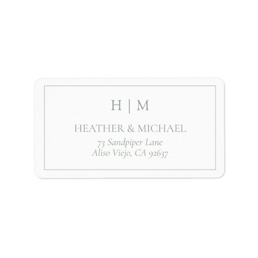 Elegante Sage Green Monogram Rücksendeadresse Adressaufkleber (Vorne)