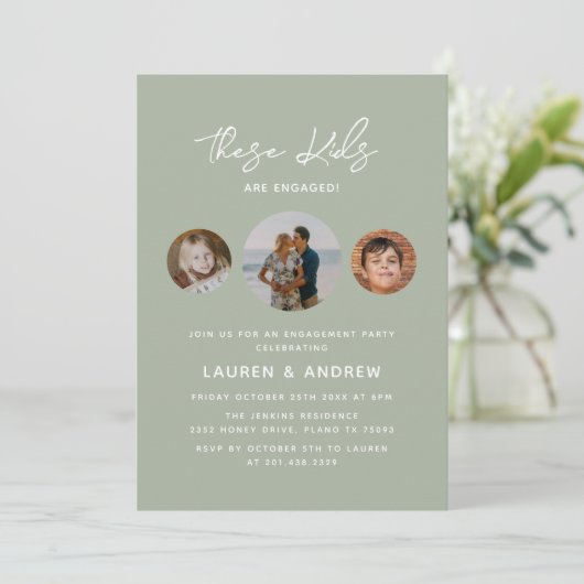 Elegante Sage Green Script Foto Engagement Party Einladung (Stehend Vorderseite)