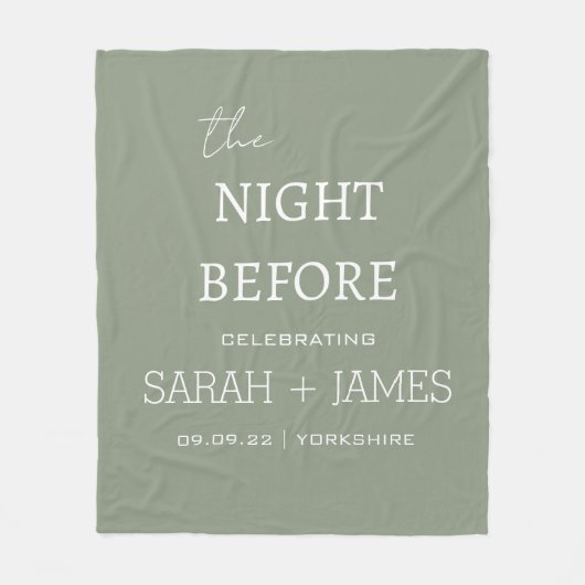Elegante Sage Green & White Name Datum Hochzeit Fleecedecke (Vorderseite)