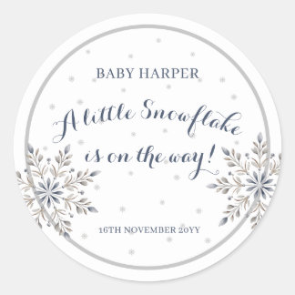 Elegante Schneeblumen-Baby-Party Runder Aufkleber