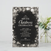 Elegante Schneeflocken Weihnachten Einladungen (Stehend Vorderseite)