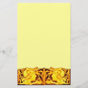 ELEGANTE SCHÖNHEIT / LADY MIT GELBEN BODEN UND BLU BRIEFPAPIER