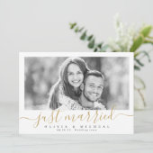 Elegante Schrift "just heiratet" Hochzeit des mode Einladung (Stehend Vorderseite)