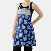 Elegante Schürze mit blauen Muscheln (InSitu)